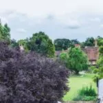 Town Centre Apartment Perfect Location with on